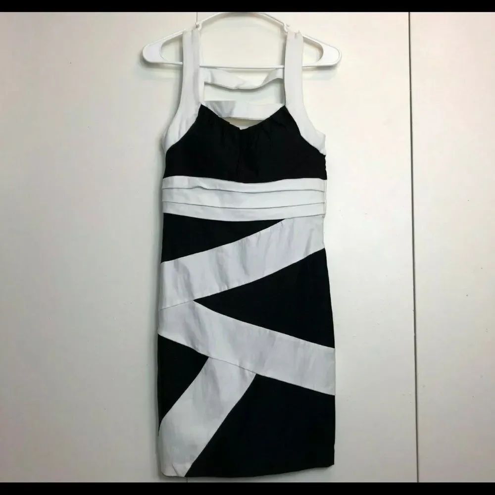 Ruby Rox Black white Dress sz. 7